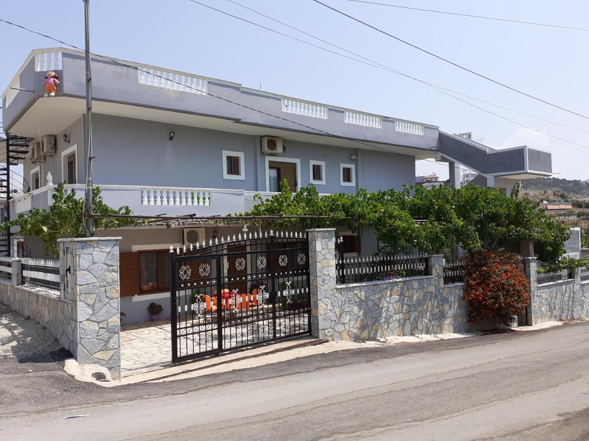 Villa Reshat Caca Ксамил Екстериор снимка