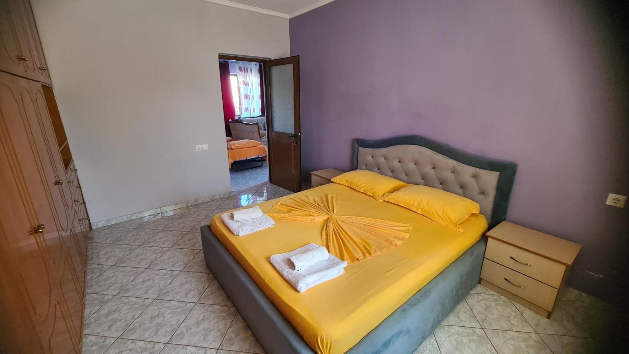 Villa Reshat Caca Ксамил Екстериор снимка